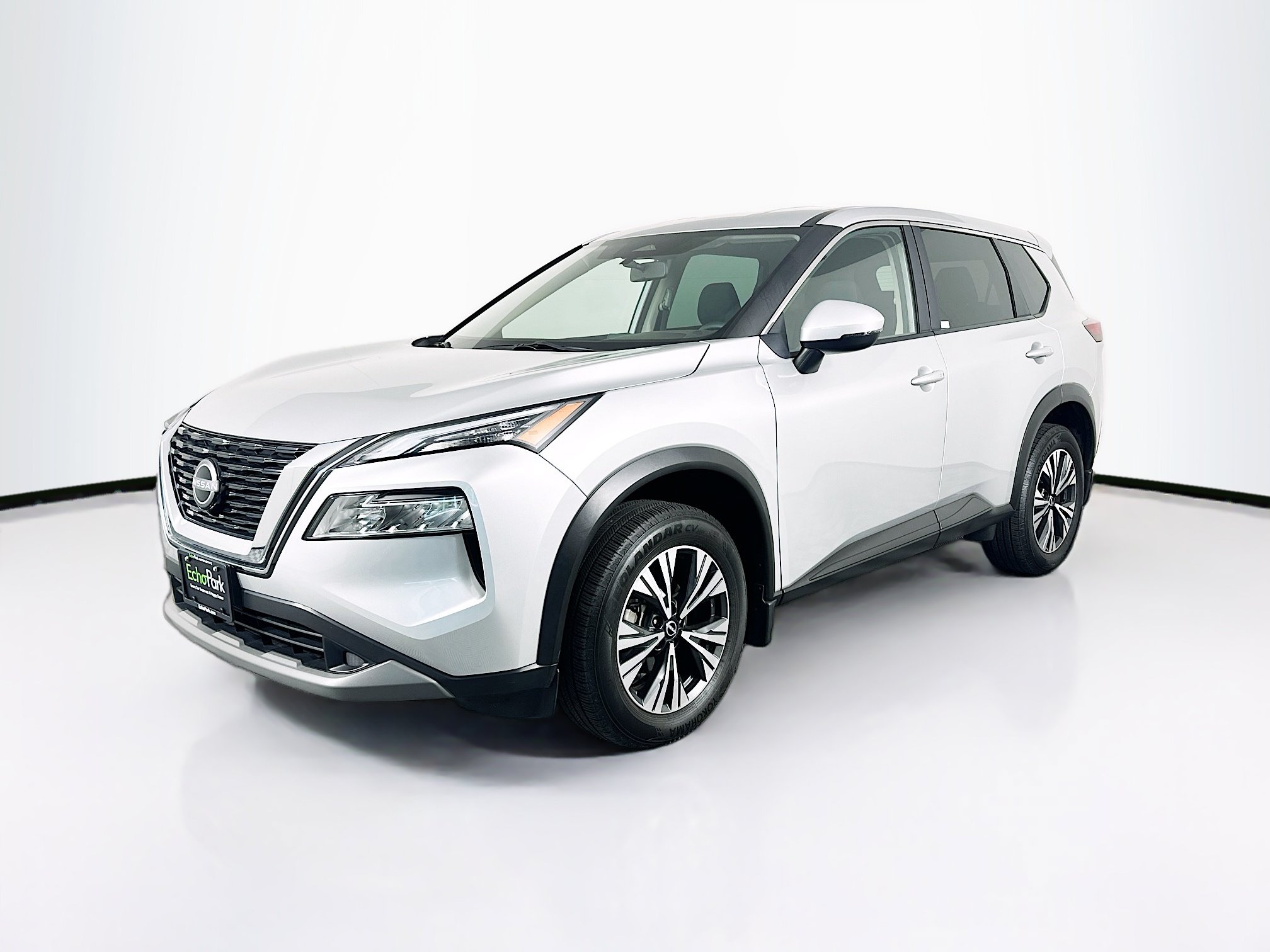 Used 2023 Nissan Rogue SV AWD/4WD image 3