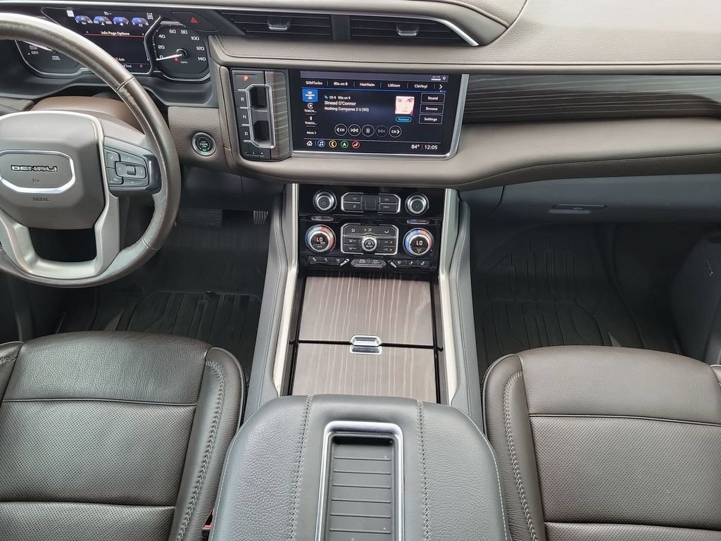 Certified 2021 GMC Yukon Denali w/ Denali Premium Package AWD/4WD image 21