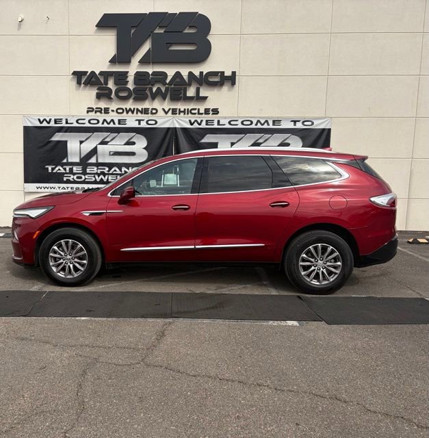 Used 2024 Buick Enclave Premium image 9