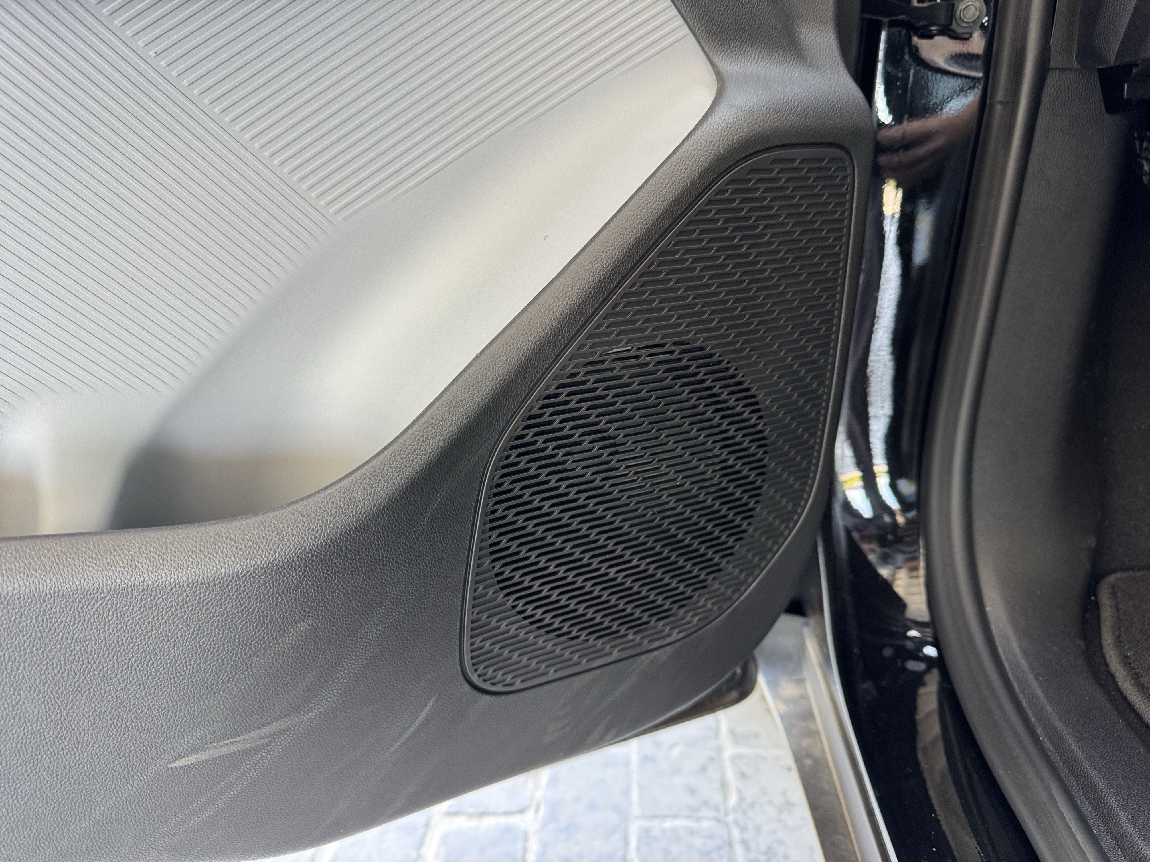 New 2027 Chevrolet Bolt RS w/ Technology Package FWD image 13