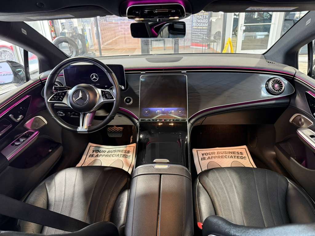 Used 2023 Mercedes-Benz EQE 500 4MATIC Sedan image 25