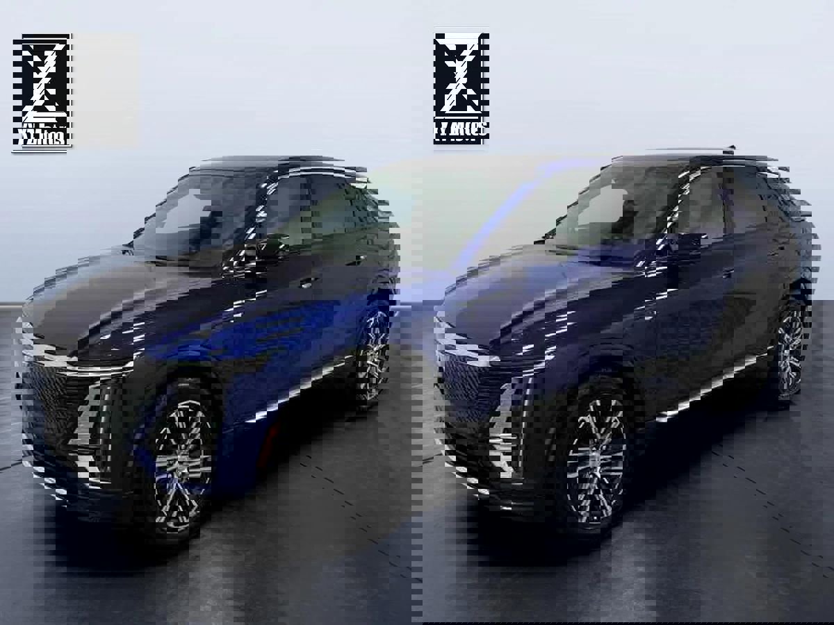 Used 2024 Cadillac Lyriq Luxury