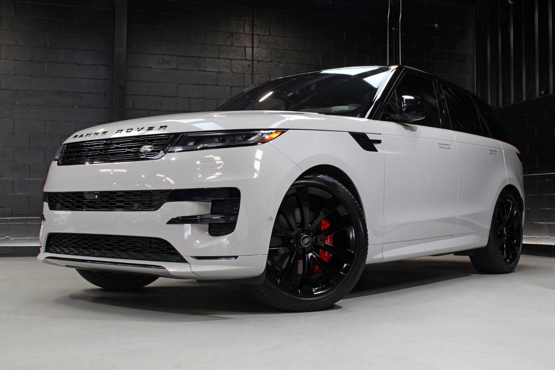 Used 2023 Land Rover Range Rover Sport SE Dynamic AWD/4WD image 76