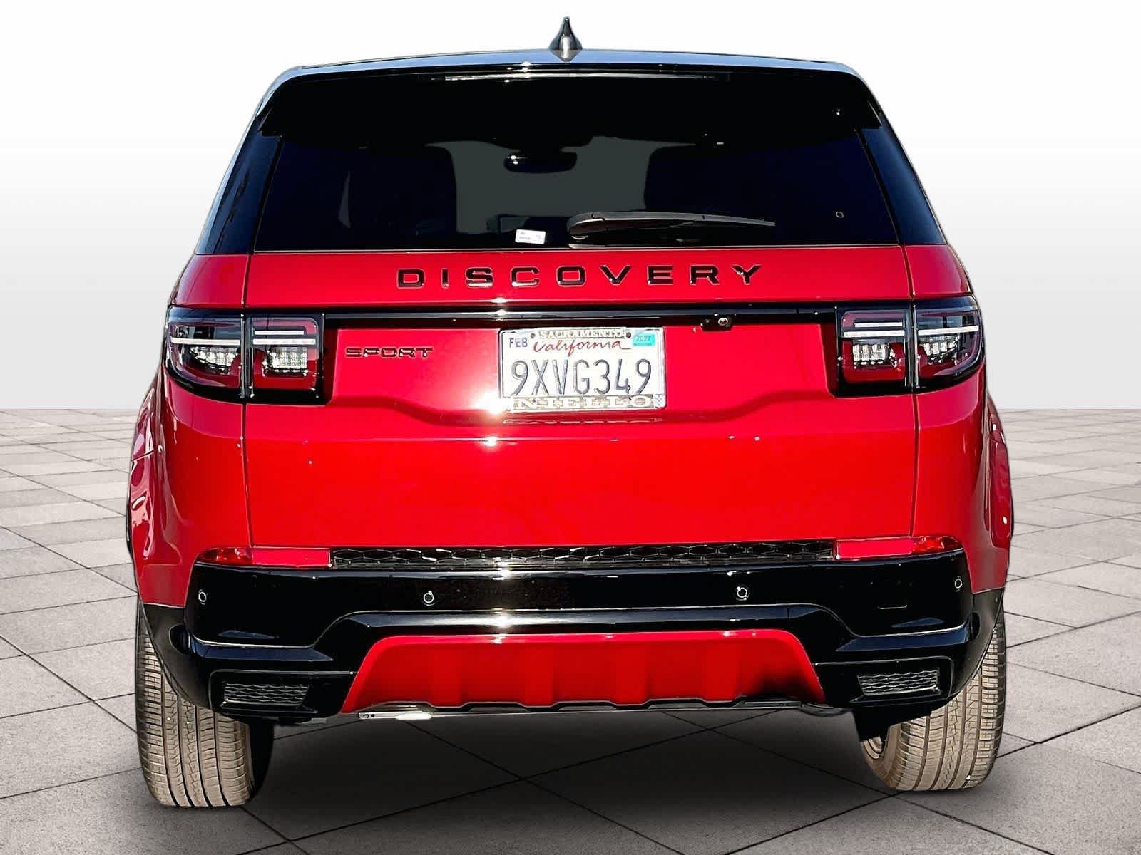 Used 2025 Land Rover Discovery Sport Dynamic SE AWD/4WD image 8