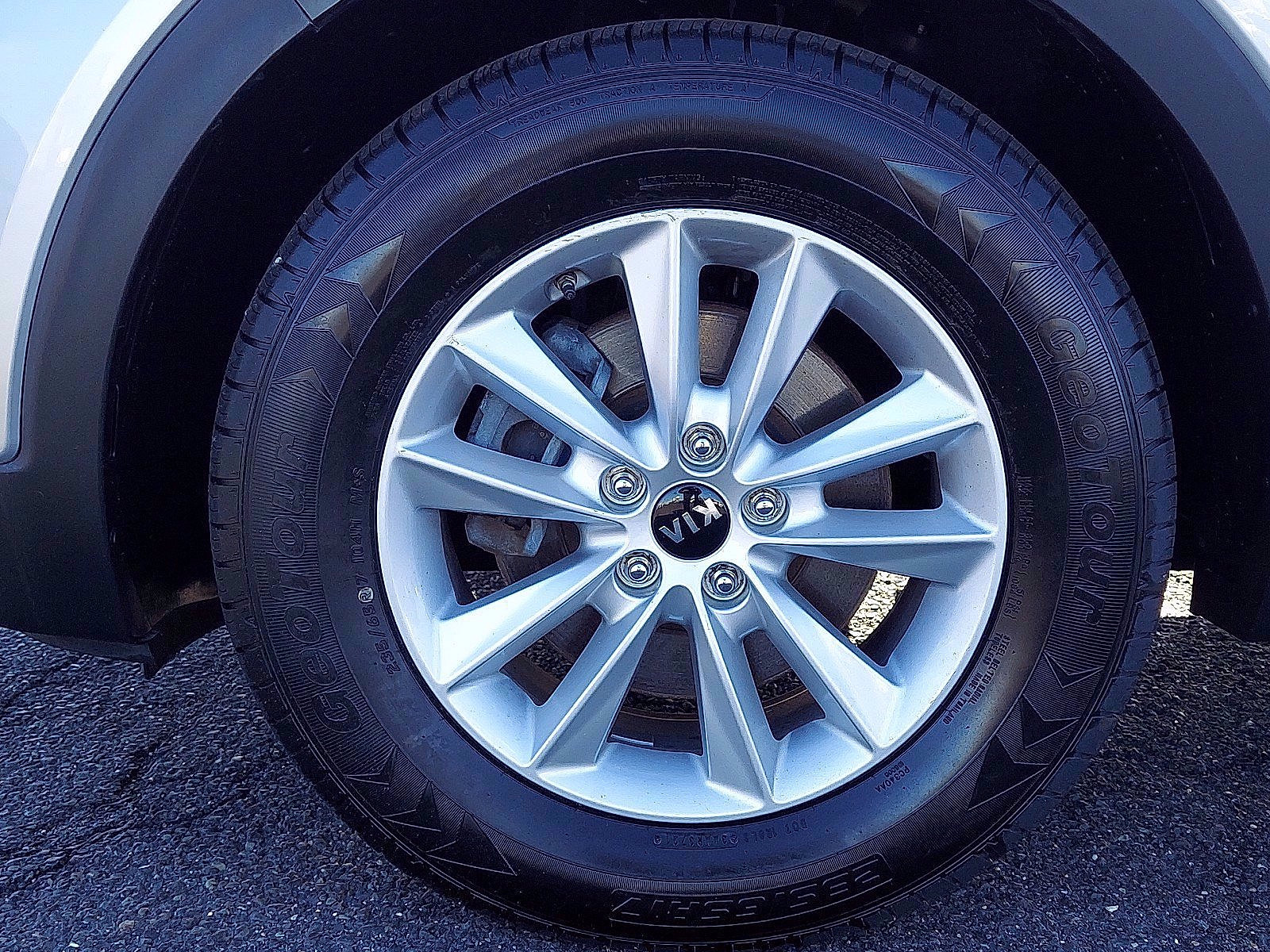 Used 2019 Kia Sorento LX V6 w/ Option Group 020 image 8