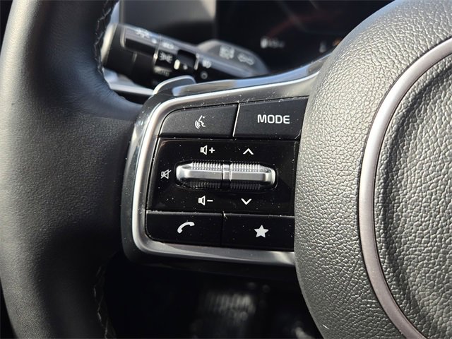 Used 2025 Kia Sorento SX Prestige image 25