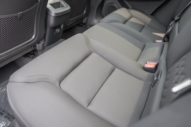 New 2026 Volvo XC60 B5 Plus w/ Protection Package Premier AWD/4WD image 34