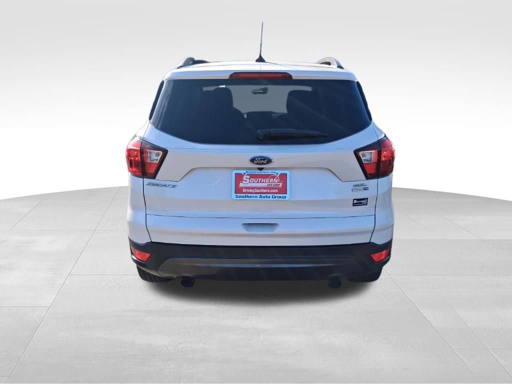 Used 2019 Ford Escape SEL image 4