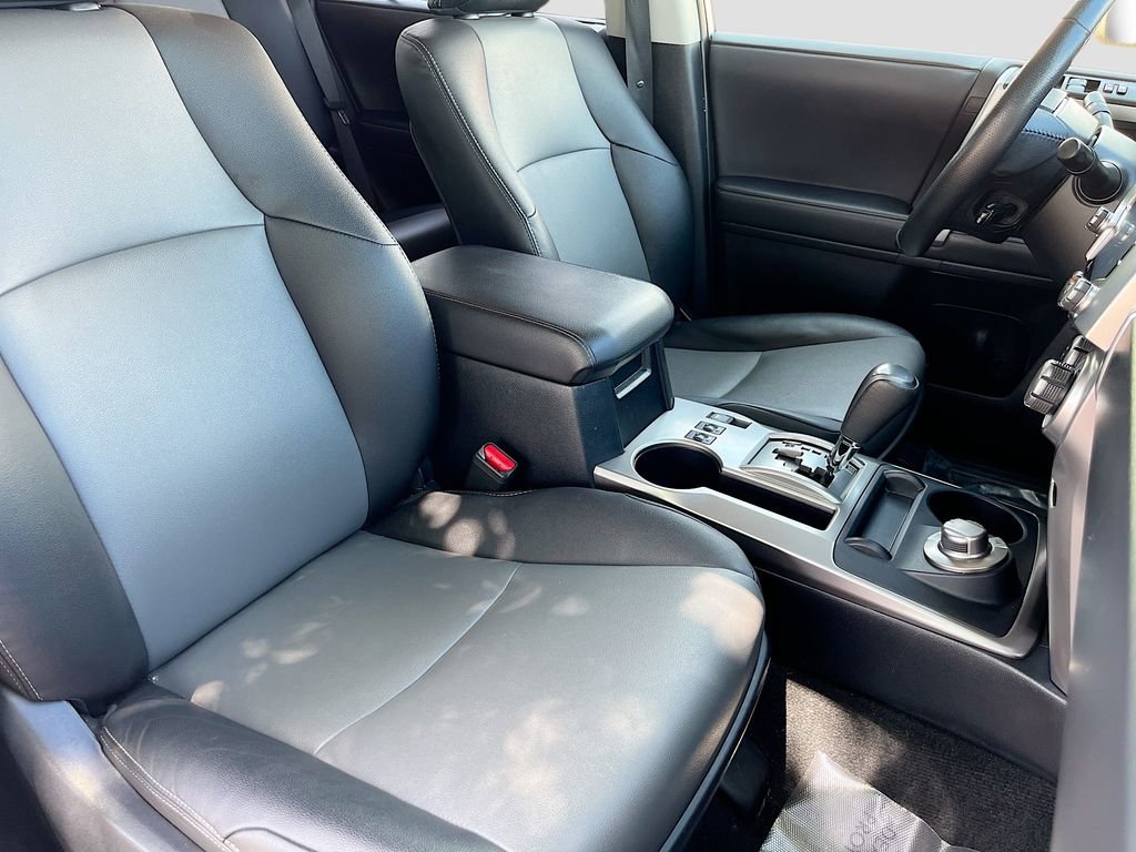 Used 2023 Toyota 4Runner SR5 Premium AWD/4WD image 27