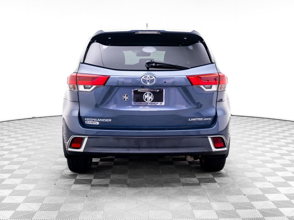 Used 2018 Toyota Highlander Limited image 4