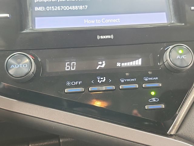 Used 2020 Toyota Camry SE FWD image 31