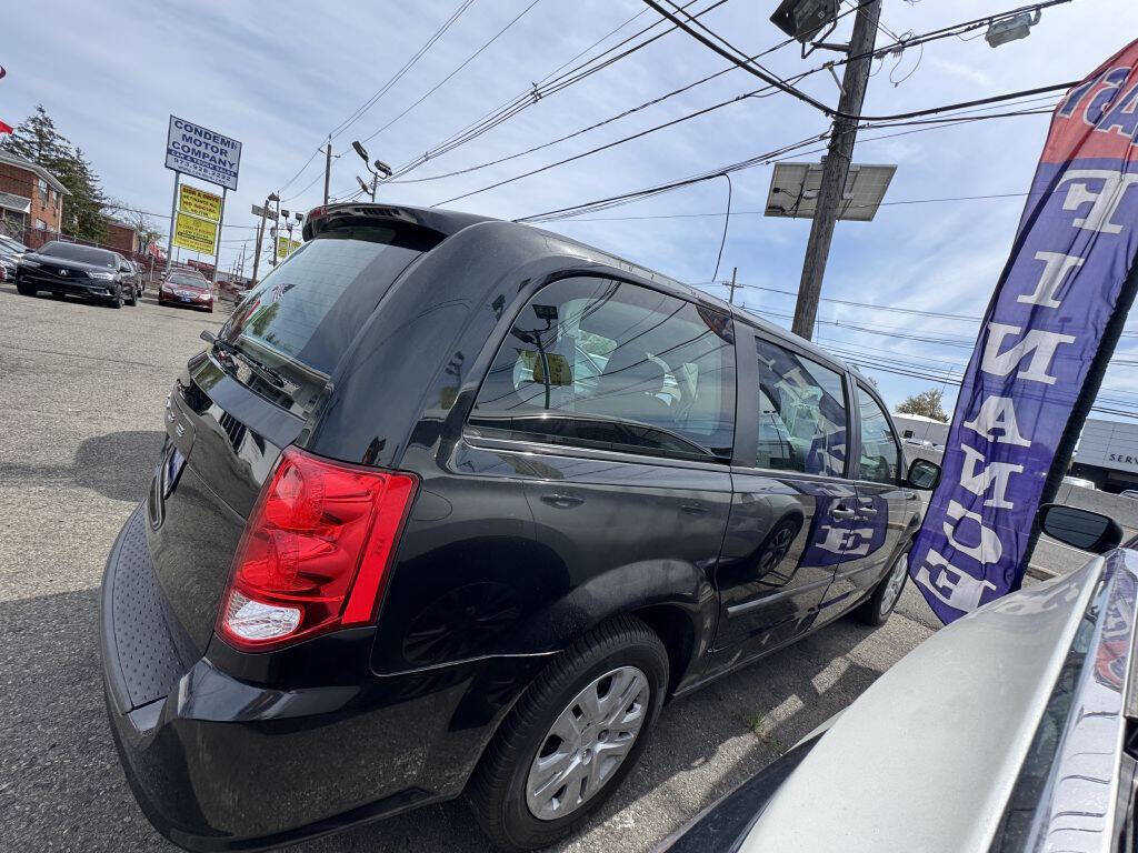 Used 2014 Dodge Grand Caravan American Value Package FWD image 7