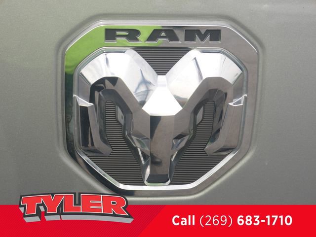 Used 2024 RAM 2500 Big Horn w/ Level 2 Equipment Group AWD/4WD image 19