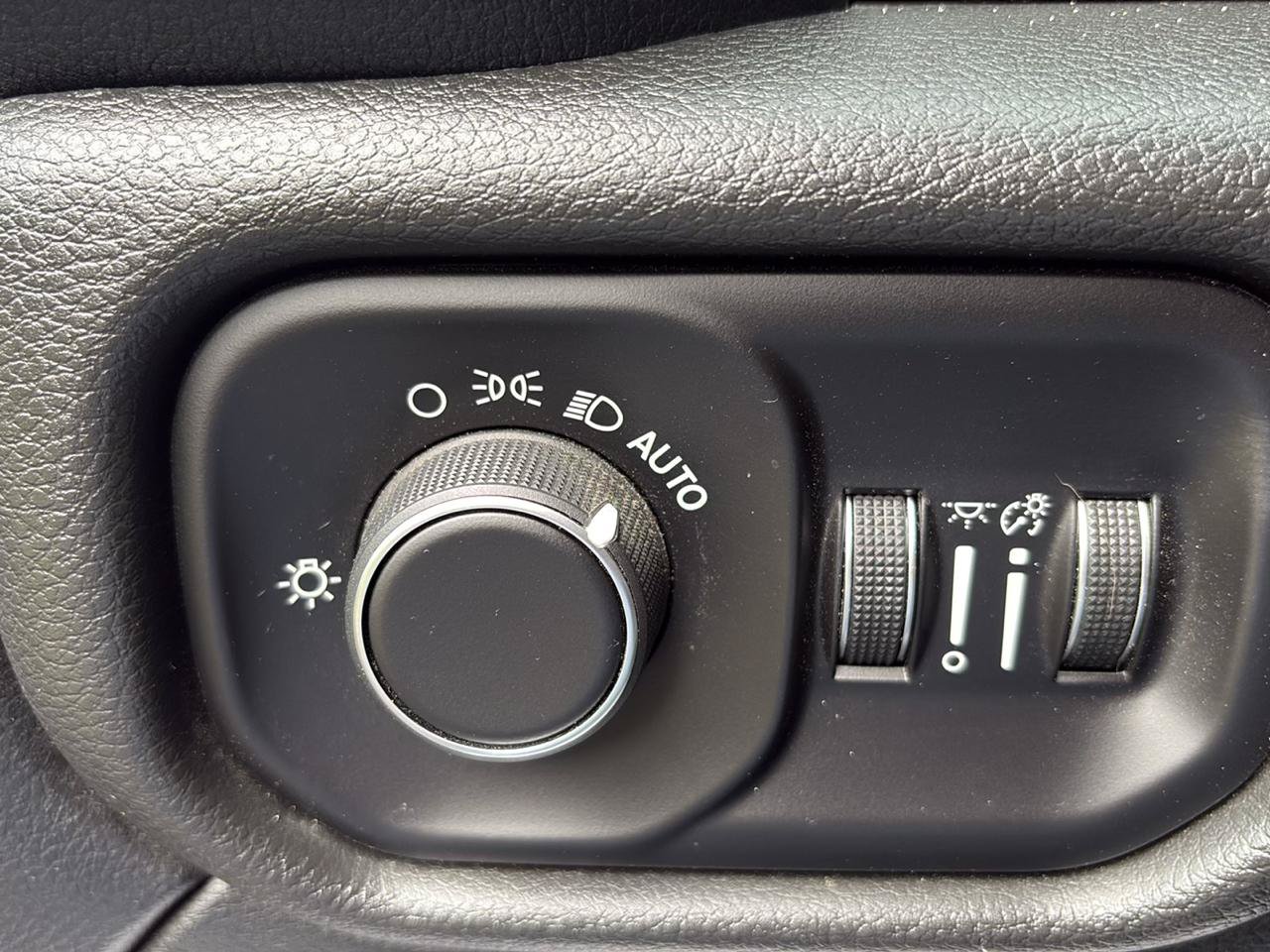 Used 2020 RAM 5500 Tradesman AWD/4WD image 25