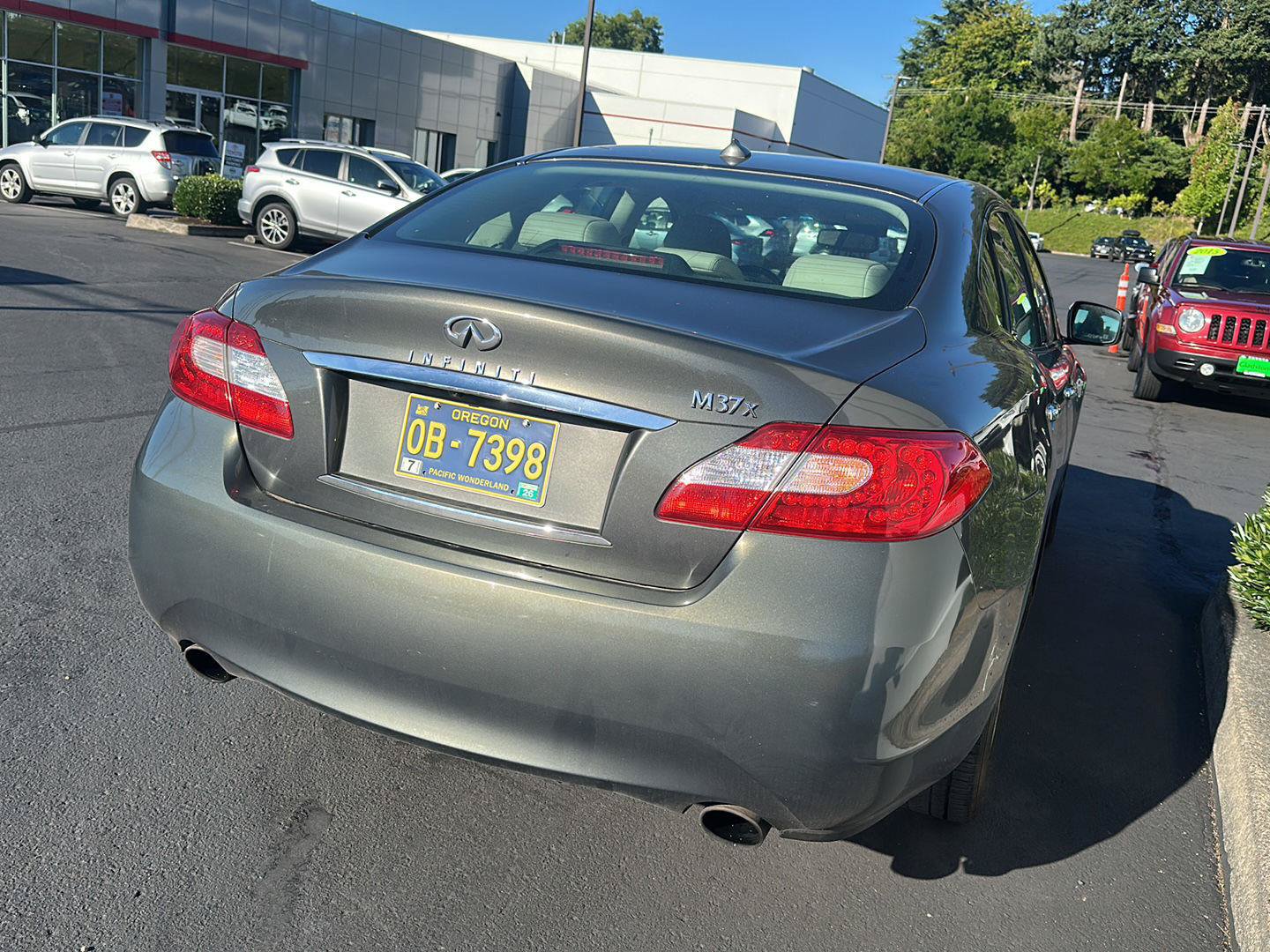 Used 2012 INFINITI M37 x AWD/4WD image 7
