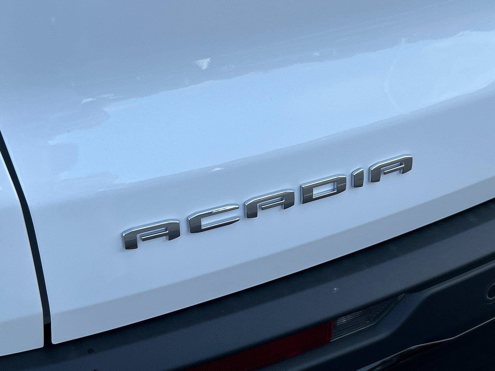 New 2026 GMC Acadia AT4 w/ Luxury Package AWD/4WD image 5