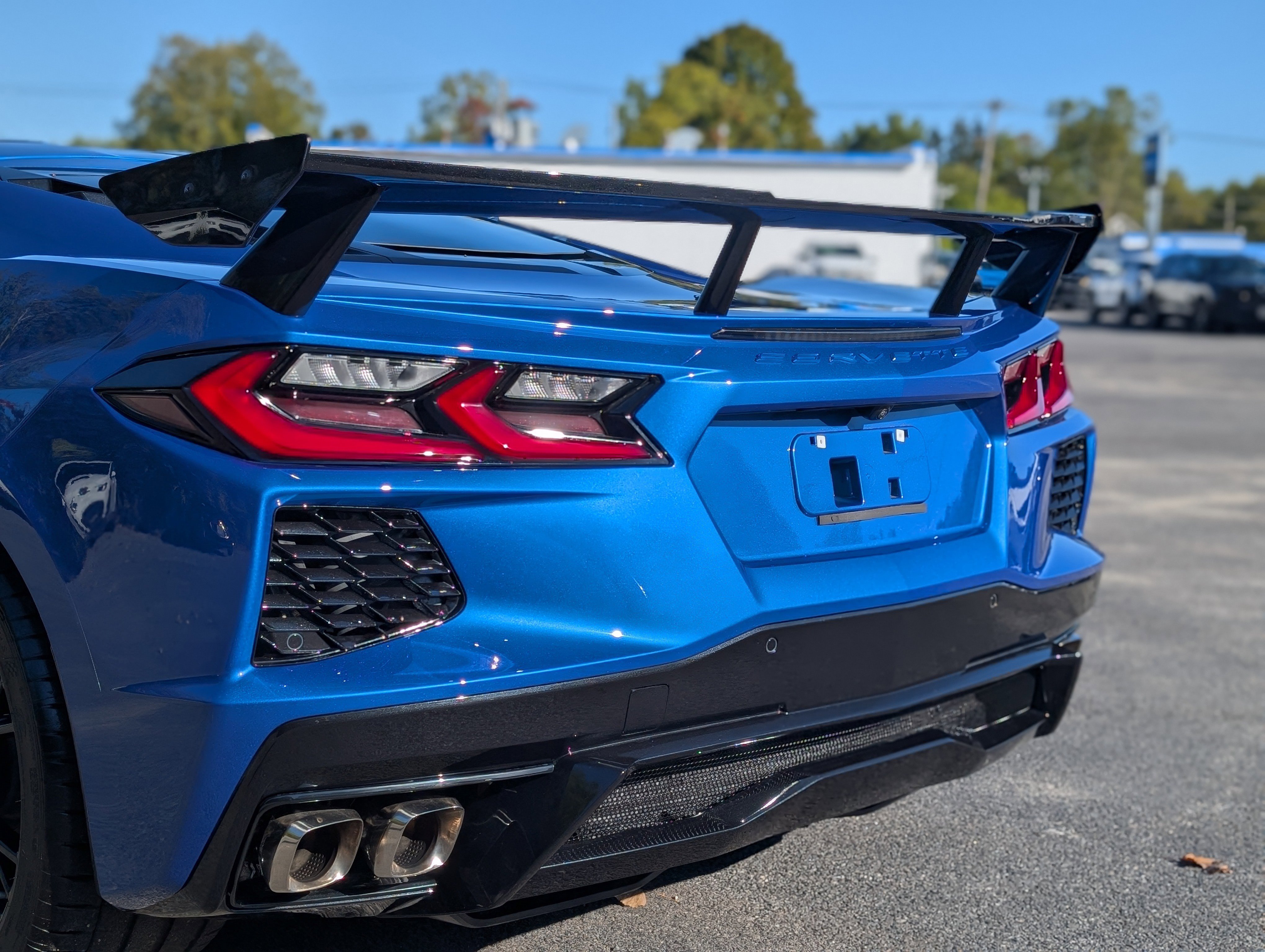 Used 2023 Chevrolet Corvette Stingray Premium Cpe w/ Z51 Performance Package image 19