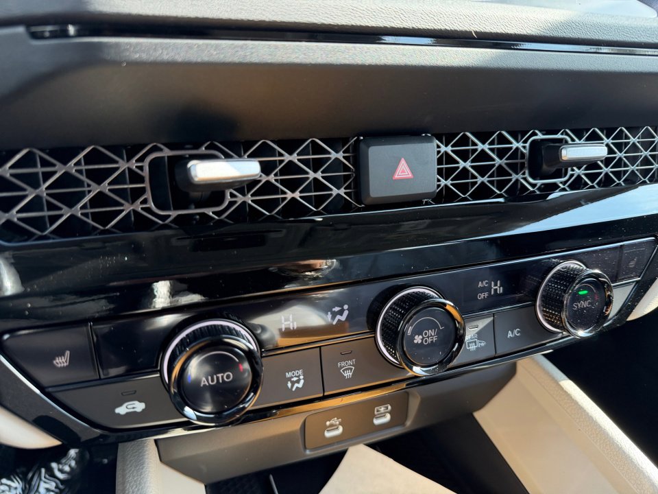 New 2025 Honda Accord EX-L image 18