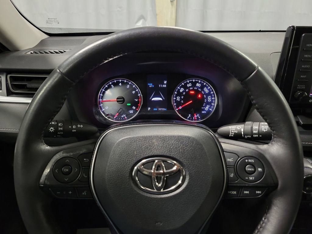 Used 2020 Toyota RAV4 XLE w/ Convenience Package image 15