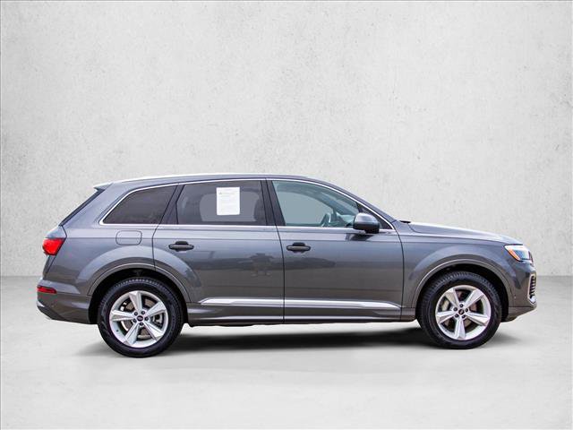 Used 2025 Audi Q7 2.0T Premium w/ Convenience Package AWD/4WD image 4