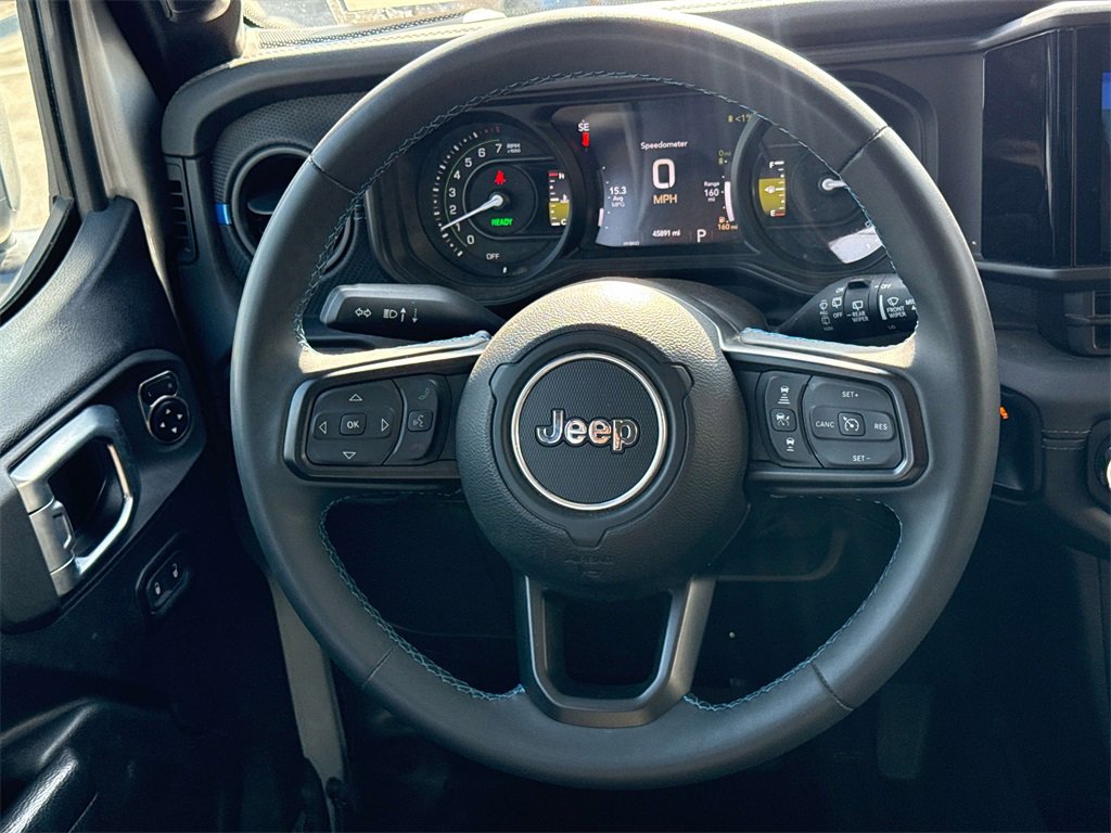 Used 2024 Jeep Wrangler Unlimited Rubicon 4xe image 16