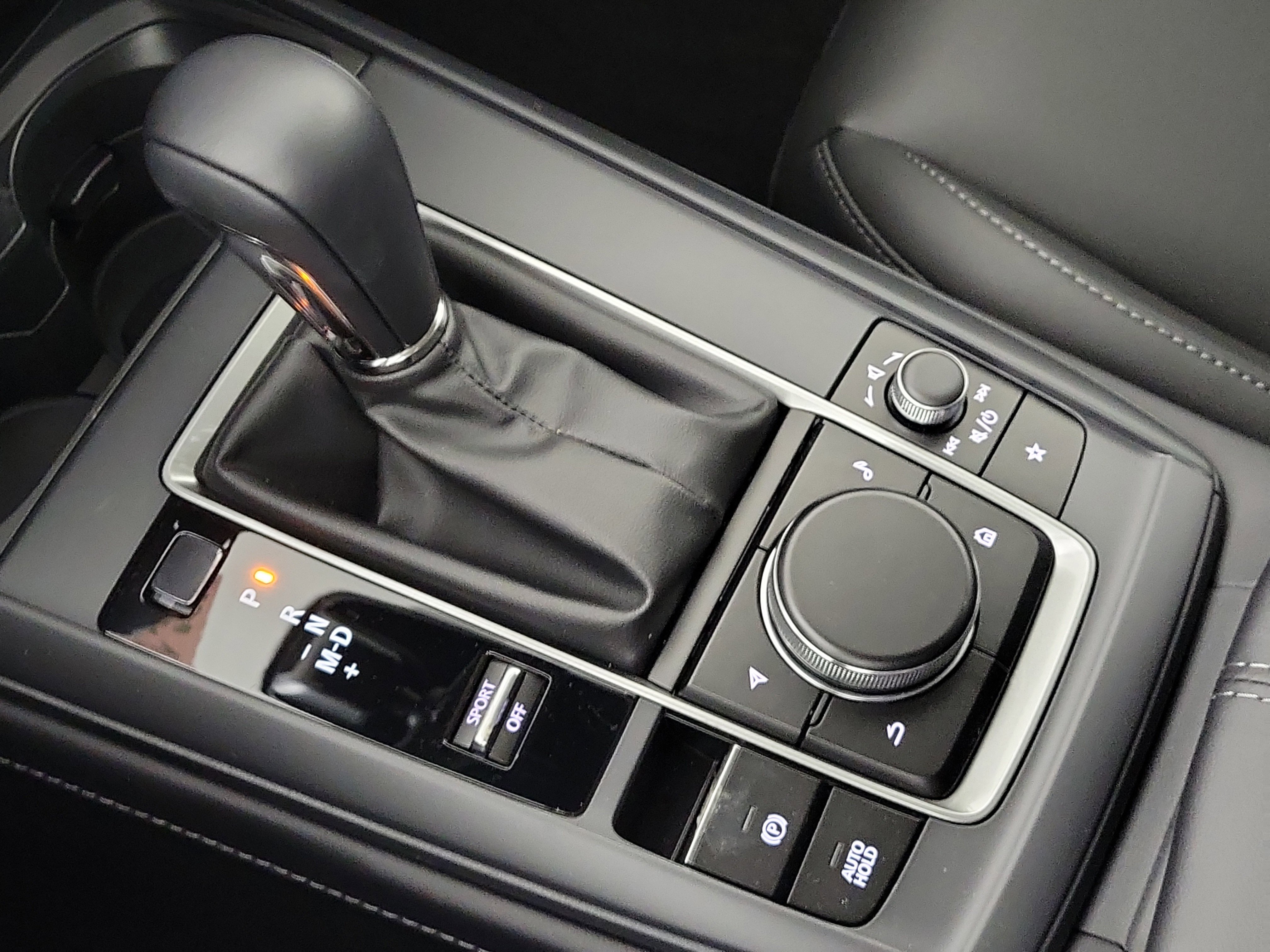 New 2026 MAZDA CX-30 AWD 2.5 S w/ Select Sport Pkg image 23