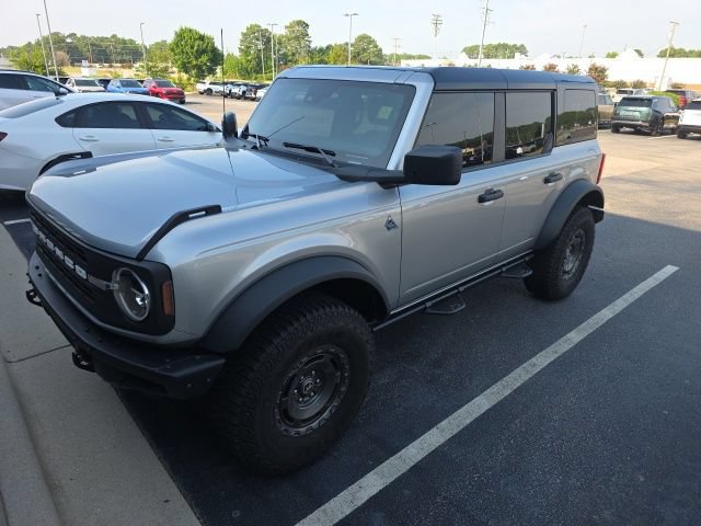 Used 2024 Ford Bronco Black Diamond AWD/4WD image 3