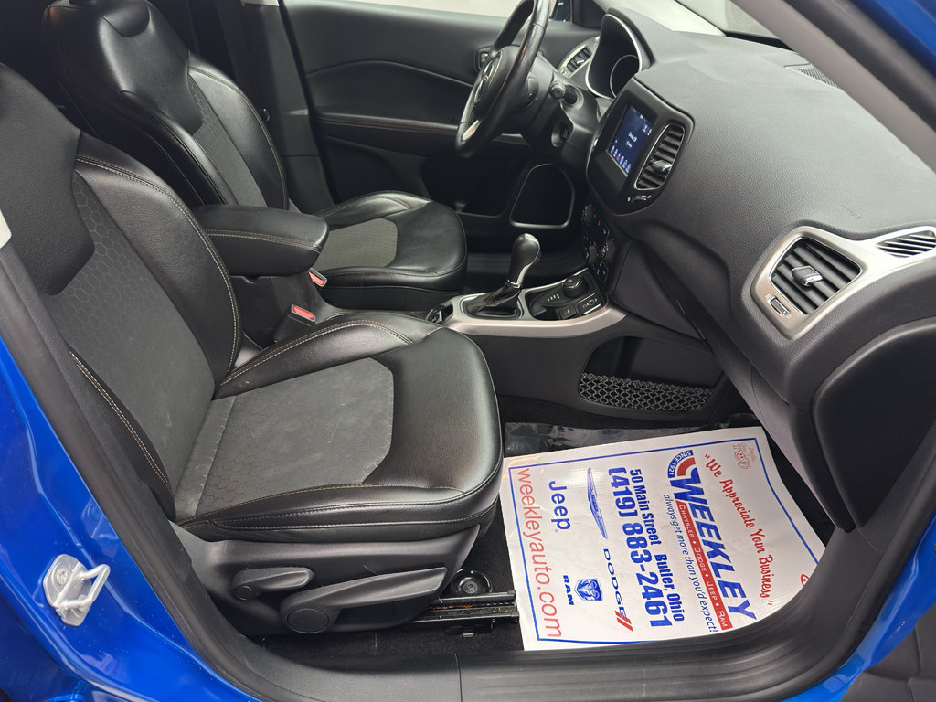 Used 2018 Jeep Compass Latitude w/ Popular Equipment Group AWD/4WD image 18