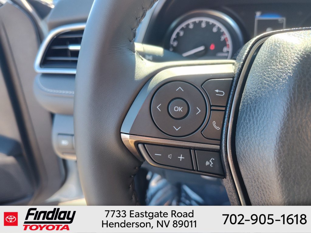 Used 2024 Toyota Camry SE FWD image 23