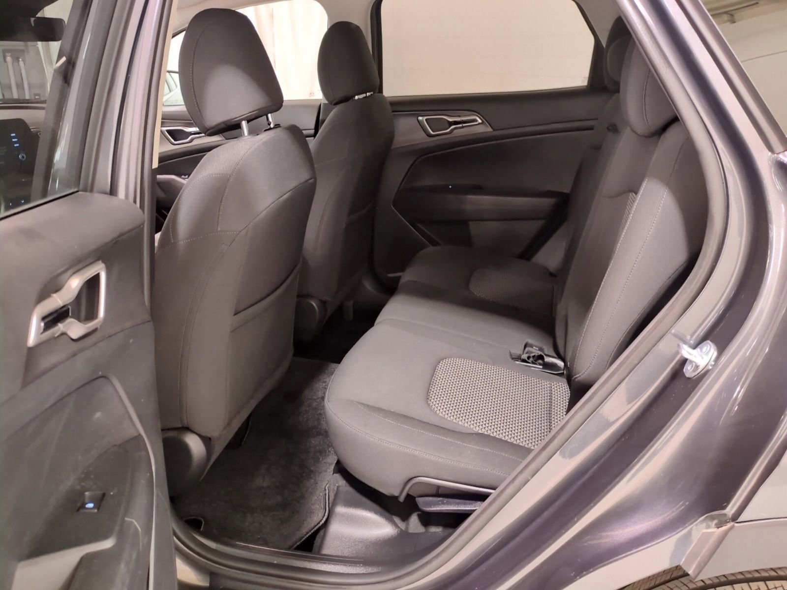Certified 2023 Kia Sportage LX AWD/4WD image 12