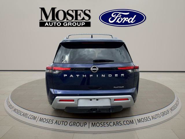 Used 2025 Nissan Pathfinder Platinum w/ Cargo Package FWD image 4