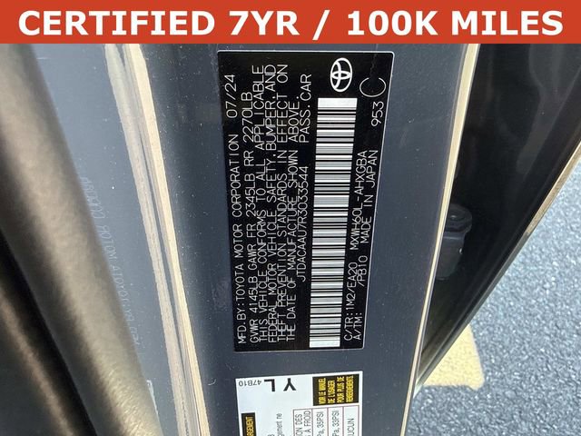 Used 2024 Toyota Prius XLE FWD image 30