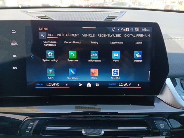 New 2025 BMW X2 xDrive28i w/ Convenience Package image 24