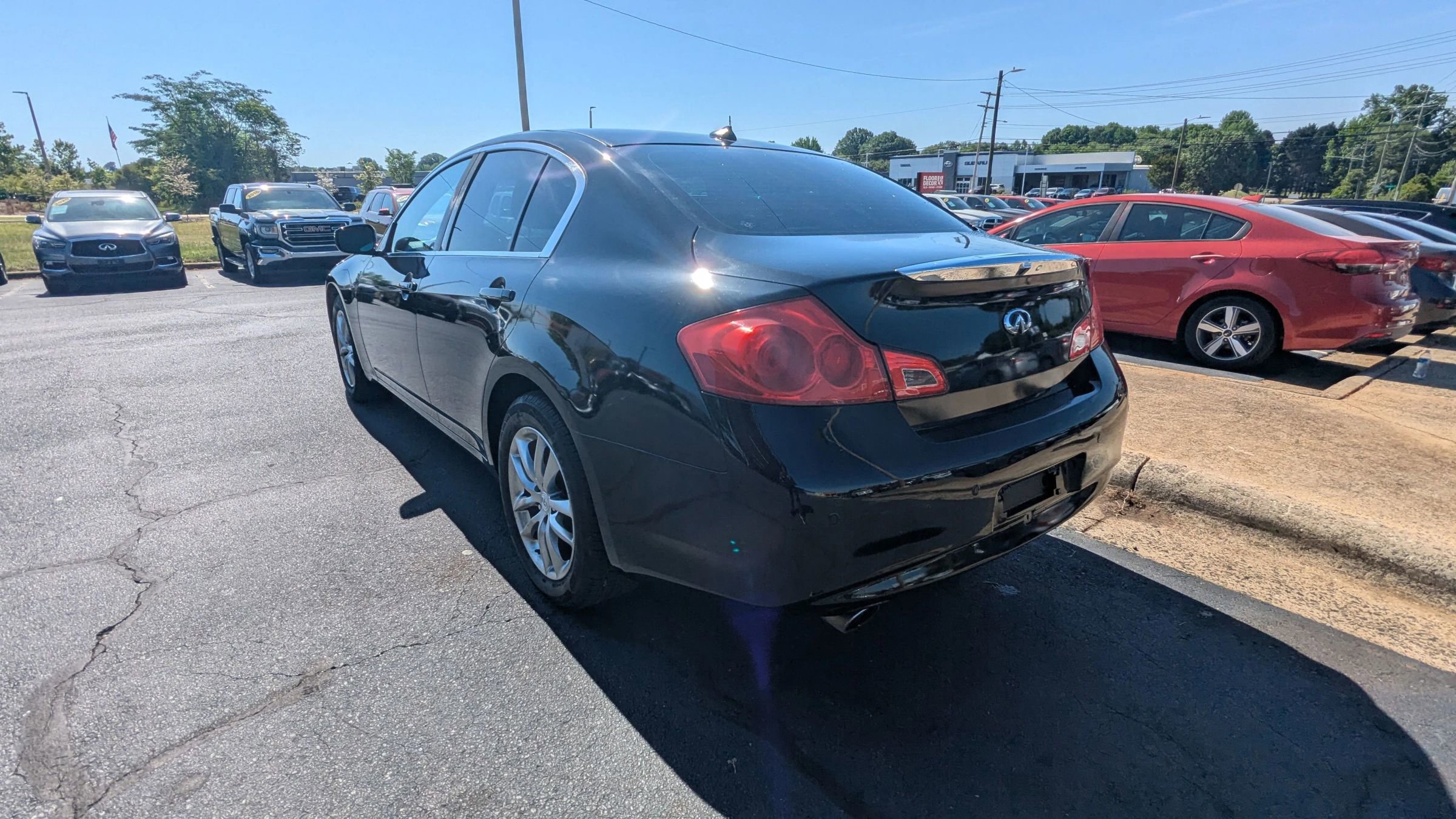 Used 2010 INFINITI G37 x Sedan w/ Premium Pkg AWD/4WD image 5
