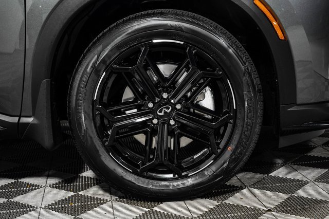 New 2026 INFINITI QX60 Sport w/ Dark Cargo Package image 9