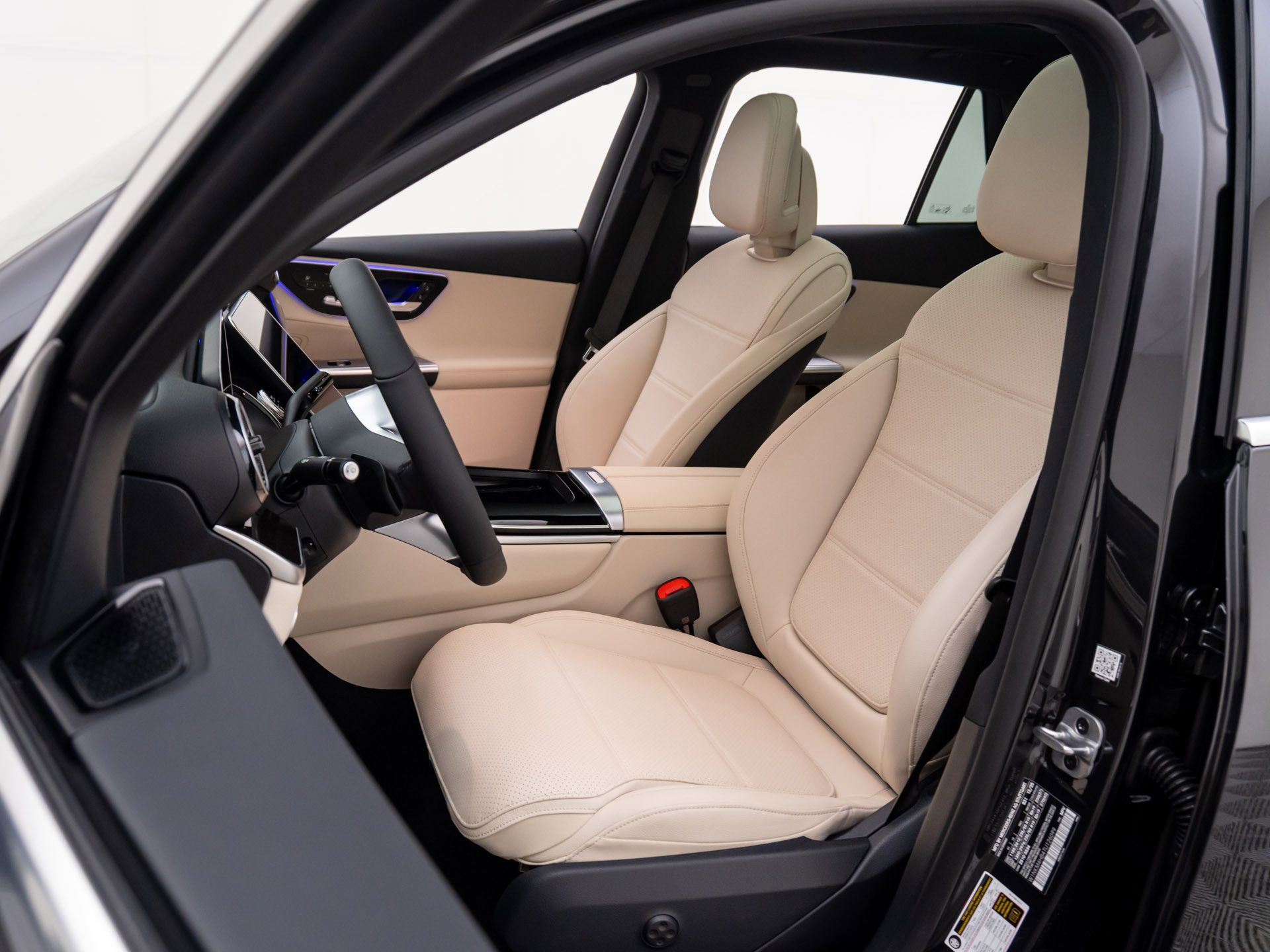 New 2026 Mercedes-Benz GLC 300 4MATIC image 18