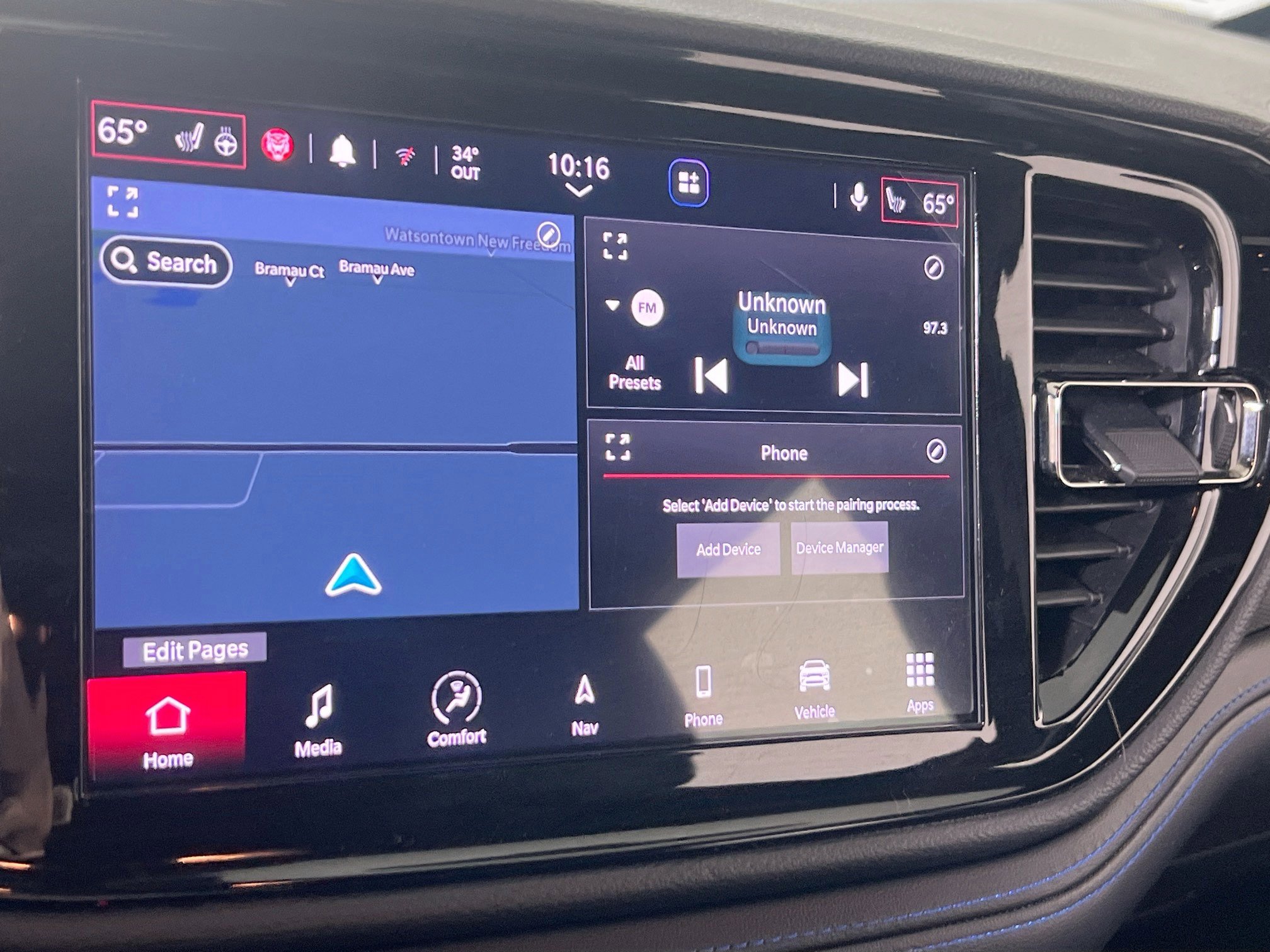 Used 2022 Dodge Durango R/T w/ Tow 'N Go Package image 15