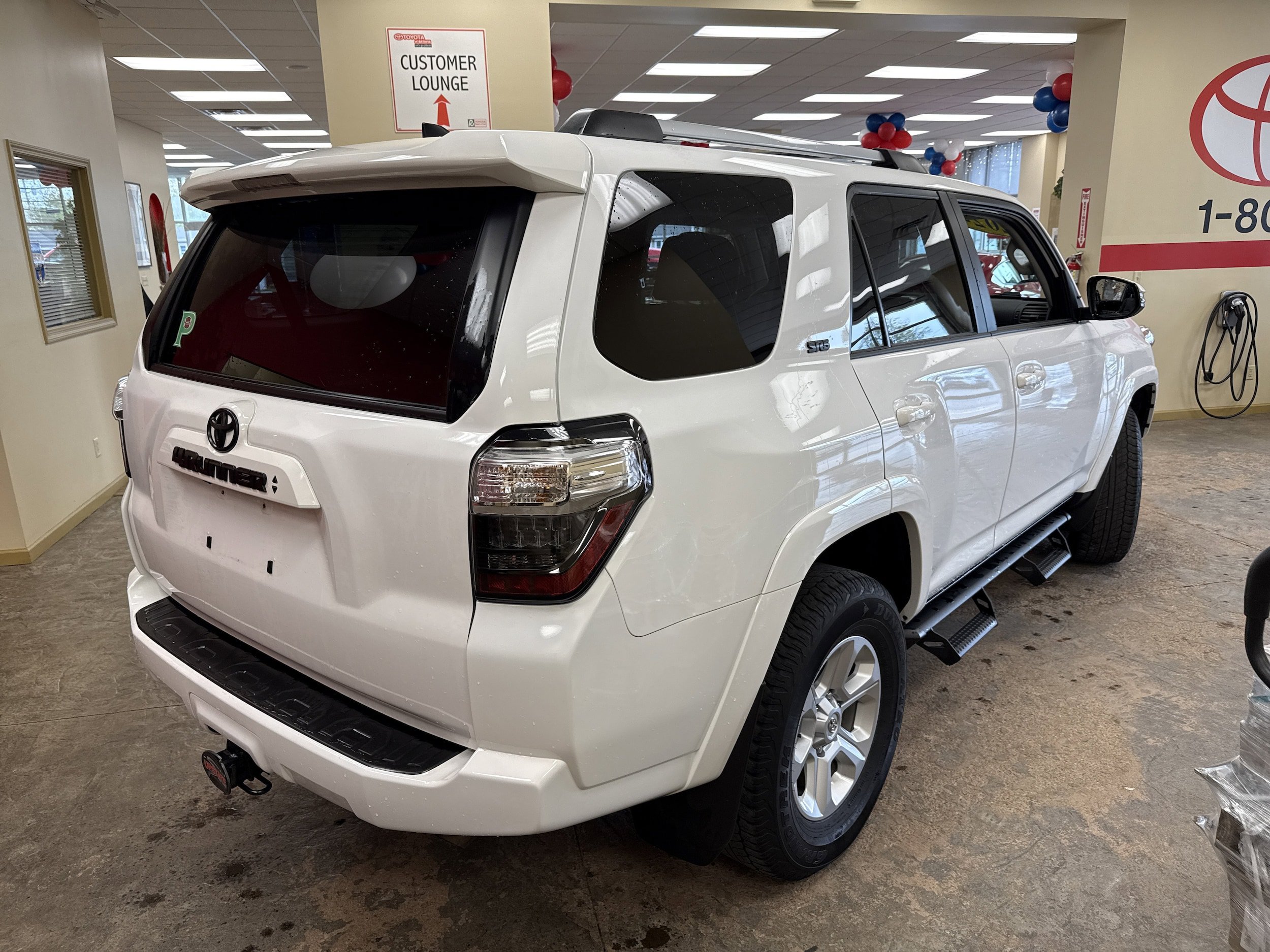 Certified 2024 Toyota 4Runner SR5 Premium w/ Moonroof Package AWD/4WD image 10