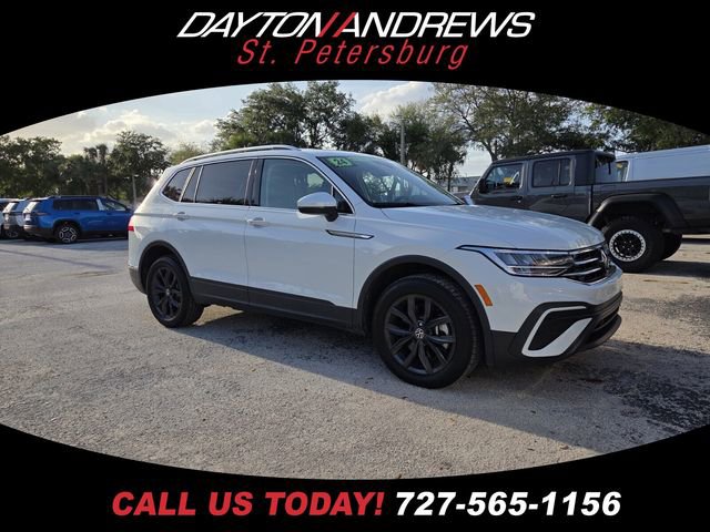 Used 2024 Volkswagen Tiguan SE image 1