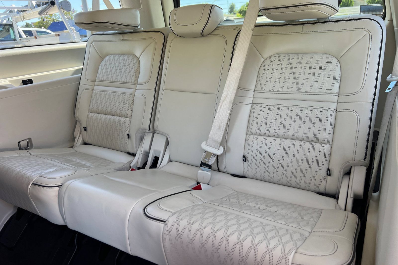 Used 2021 Lincoln Navigator L Black Label AWD/4WD image 15
