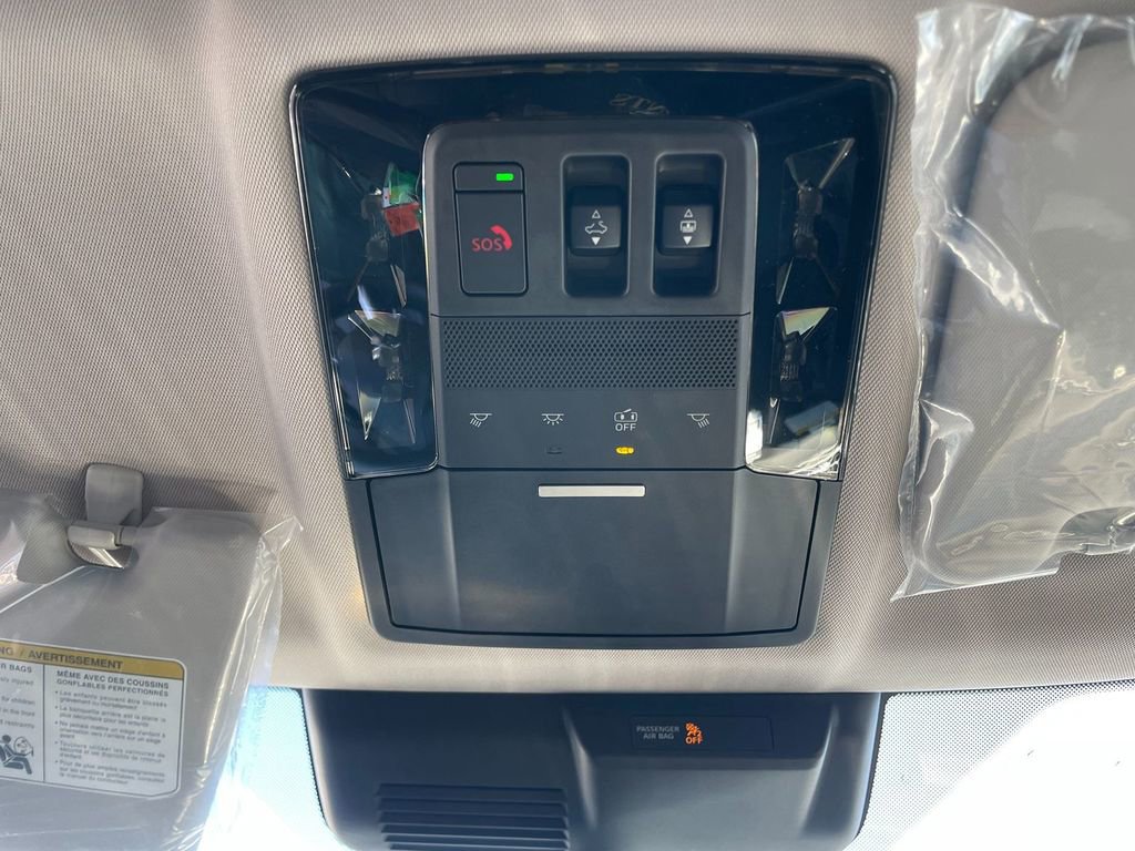 New 2026 Mitsubishi Outlander SEL image 22