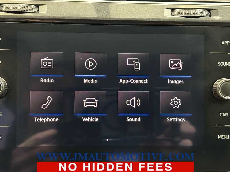Used 2018 Volkswagen Golf SE FWD image 29