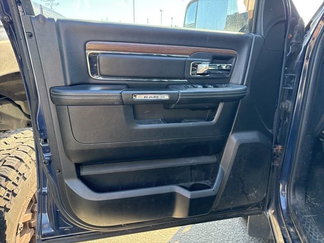 Used 2014 RAM 1500 Laramie AWD/4WD image 9