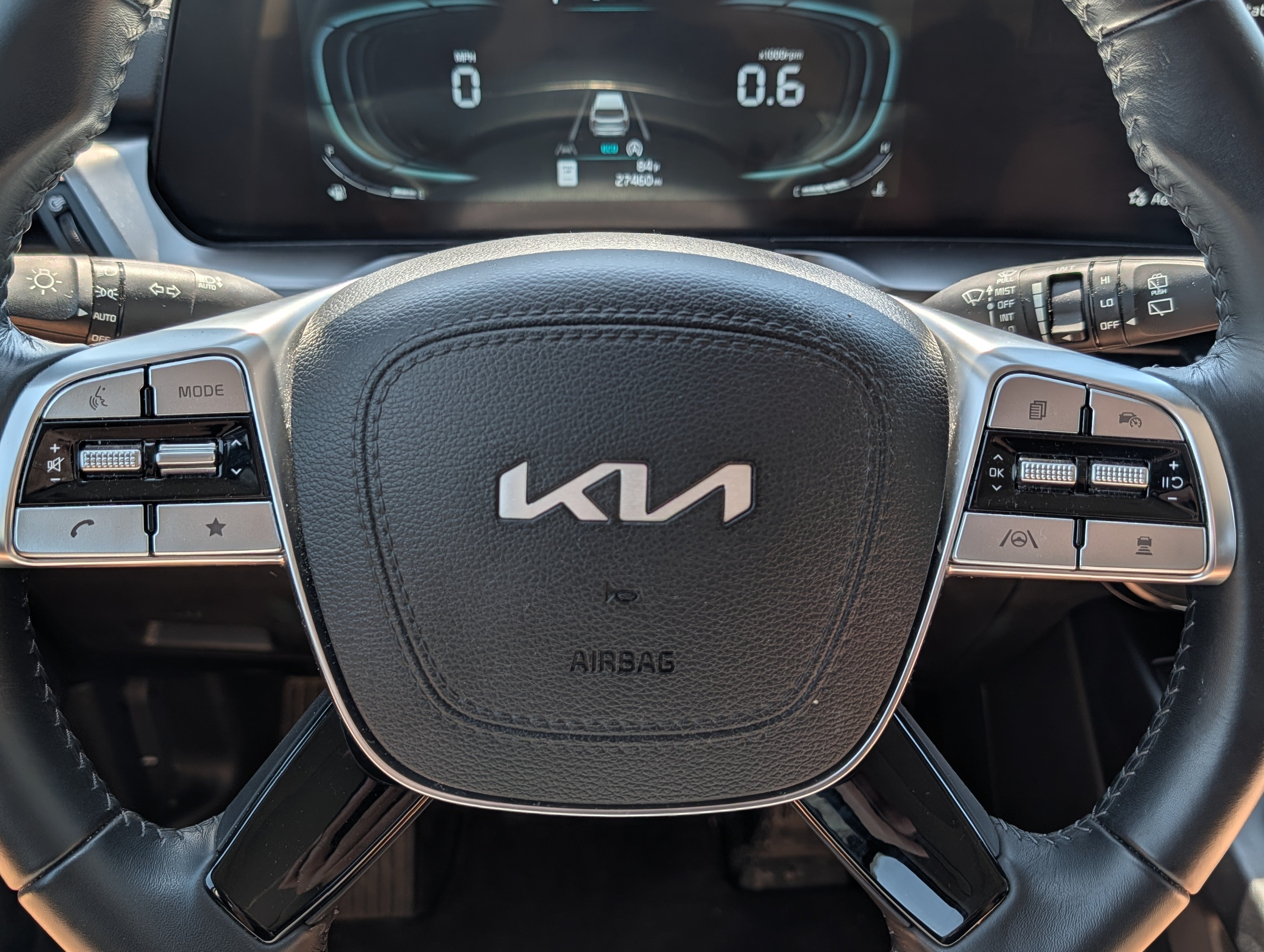 Certified 2024 Kia Telluride S w/ S Sunroof Package AWD/4WD image 25