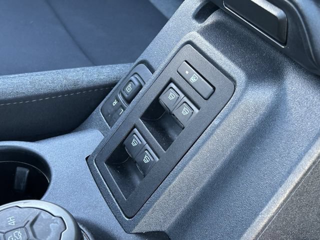 Used 2022 Ford Bronco 4-Door AWD/4WD image 23