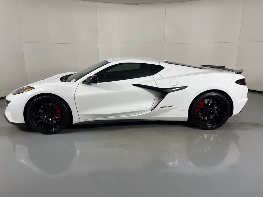 New 2026 Chevrolet Corvette Z06 w/ Stealth Interior Trim Package image 6
