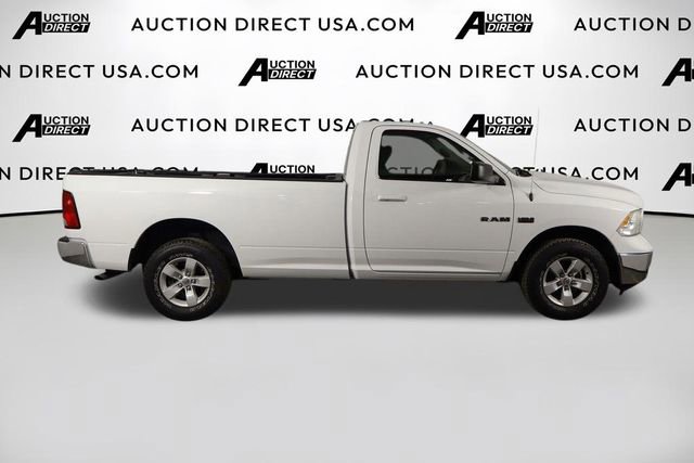 Used 2019 RAM 1500 Classic SLT AWD/4WD image 47