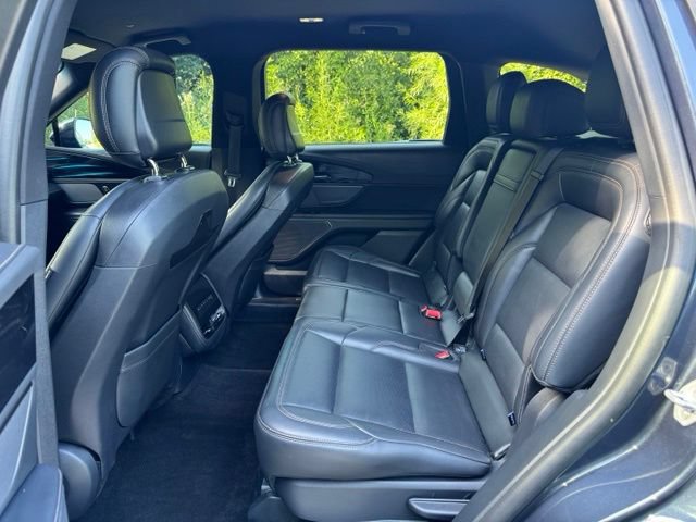 Used 2024 Lincoln Nautilus Hybrid AWD/4WD image 13