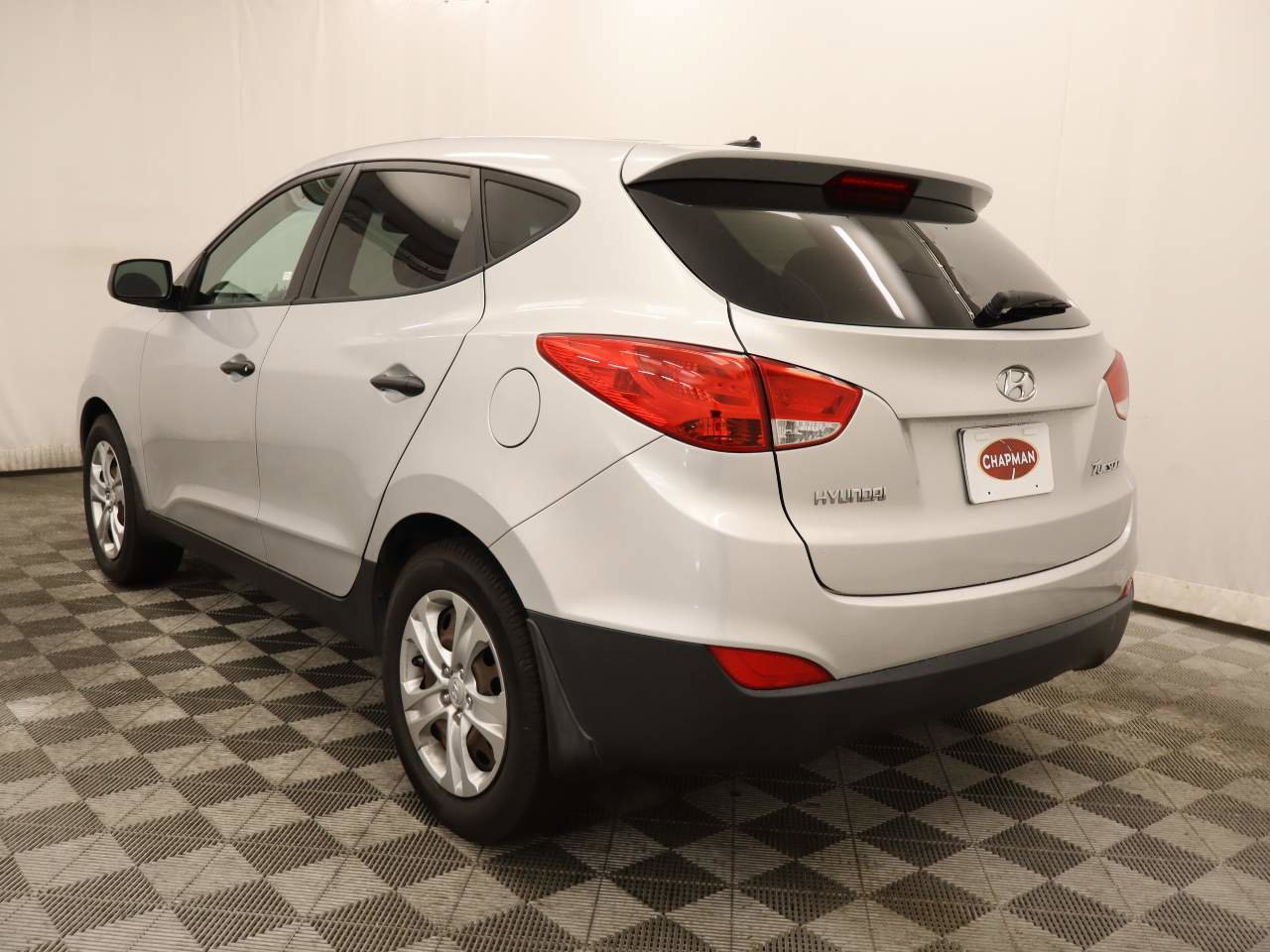 Used 2013 Hyundai Tucson GL FWD image 3