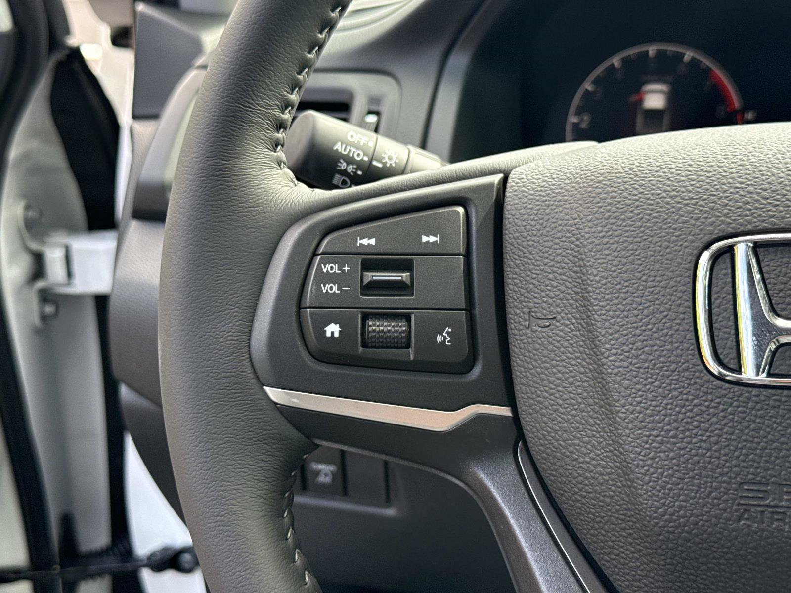 New 2026 Honda Ridgeline RTL image 11